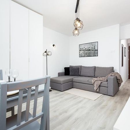 Studio City Center Zlota Street By Renters 바르샤바 외부 사진