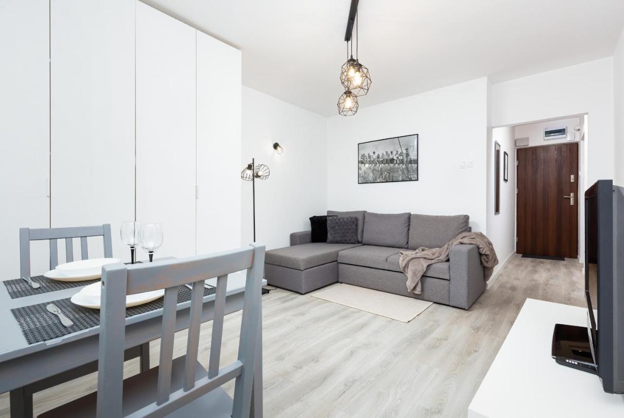 Studio City Center Zlota Street By Renters 바르샤바 외부 사진