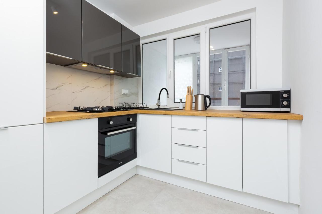 Studio City Center Zlota Street By Renters 바르샤바 외부 사진